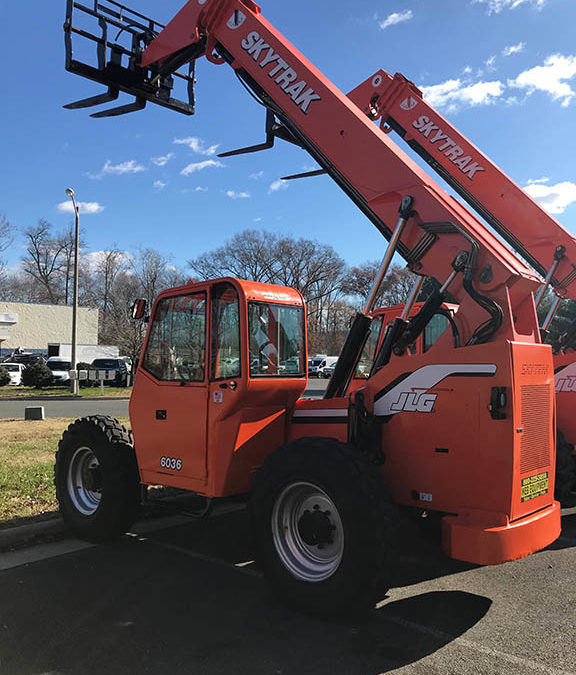 SOLD-2005 Skytrak 6042 with Cab and Heat